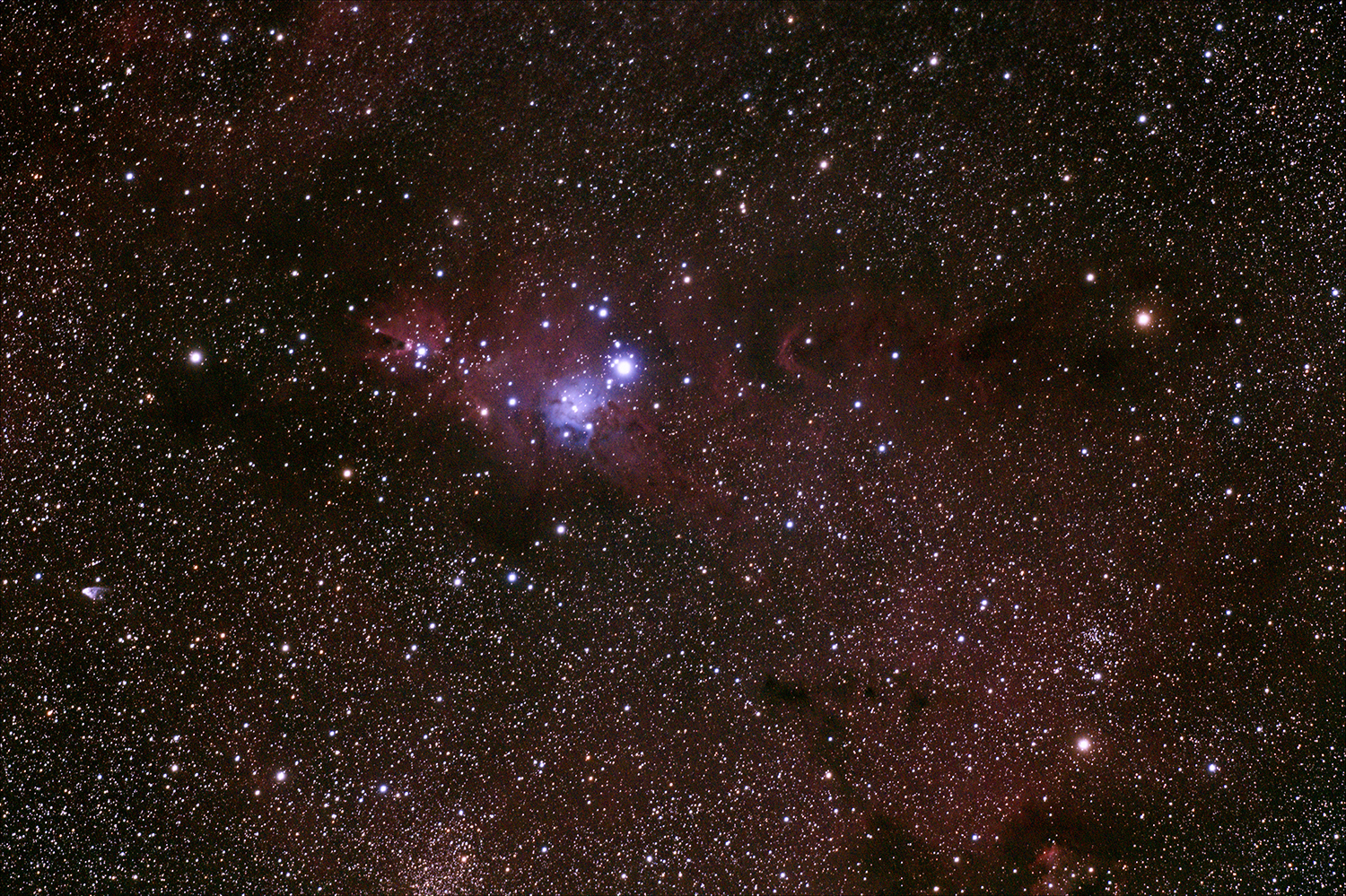 NGC 2264 Christmas Tree Cluster<br>
					2017/11/18<br>
					Lijiang, Yunnan, China<br>
					IRmod Canon60D<br>
					300s x18 ISO 3200<br>
					Borg 71FL multiflattener1.08x DG<br>
					Kenko Skymemo-RS<br>
					QHY5L-IIM Kowa LM75JC PHDguiding<br>
					uncropped